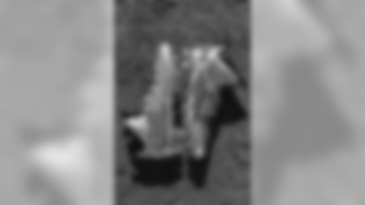 112117_cleats_016.jpg