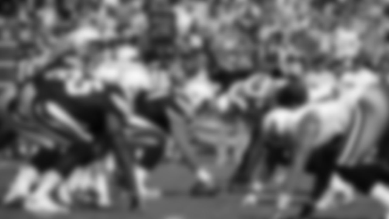 Here's a top shot from a game against the Titans in 2010.