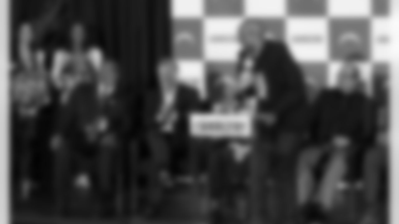 011817_forum_kick_off_105.jpg