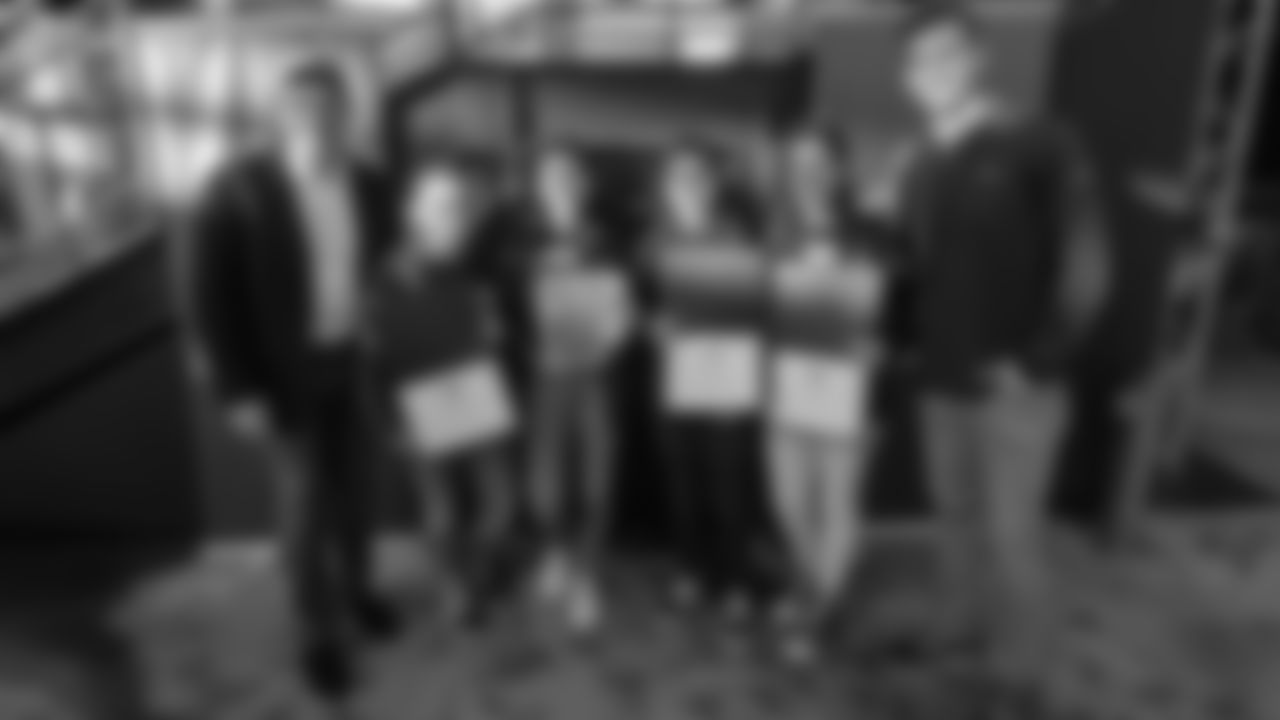 191208_STEM_CME_045