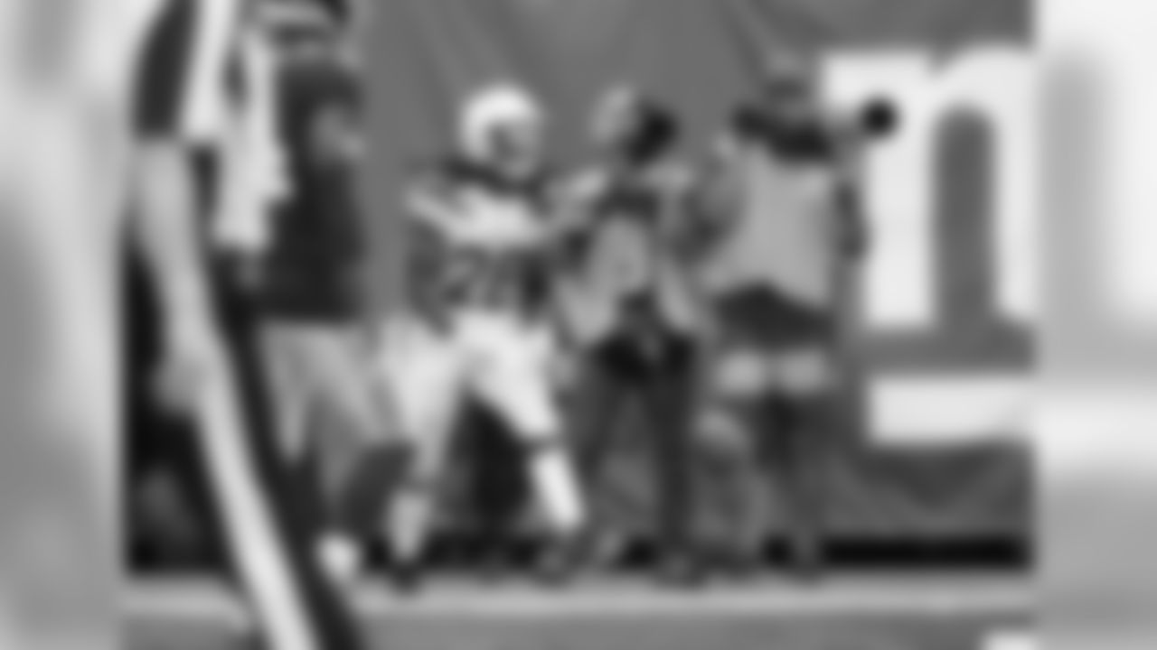 100817_lacvsnyg_452_0.jpg