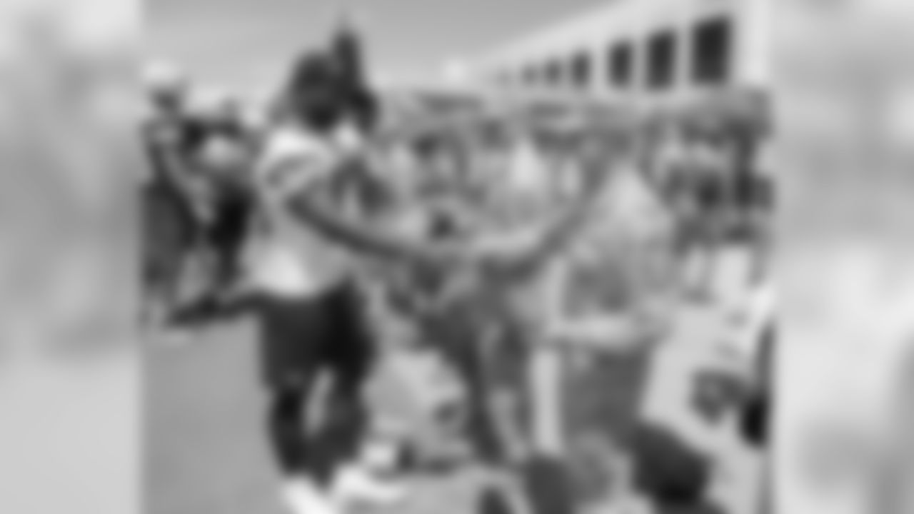 061418_Military_Visit_002