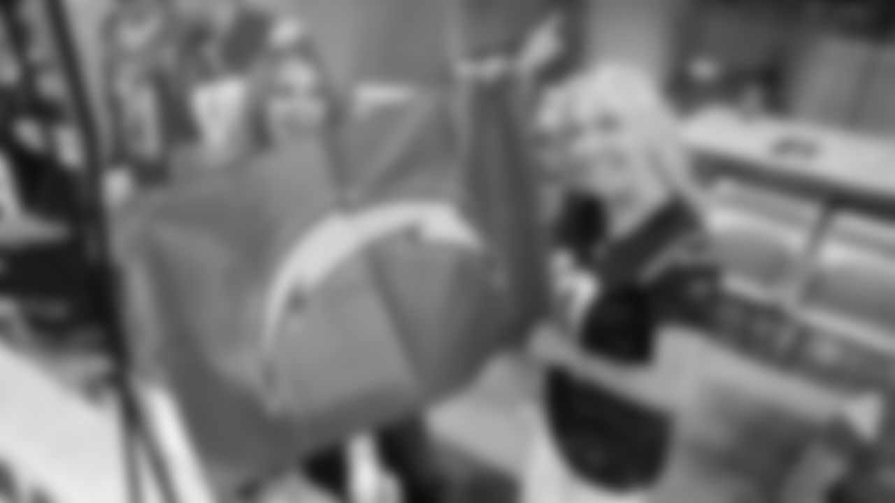 211004_BoltFam_058