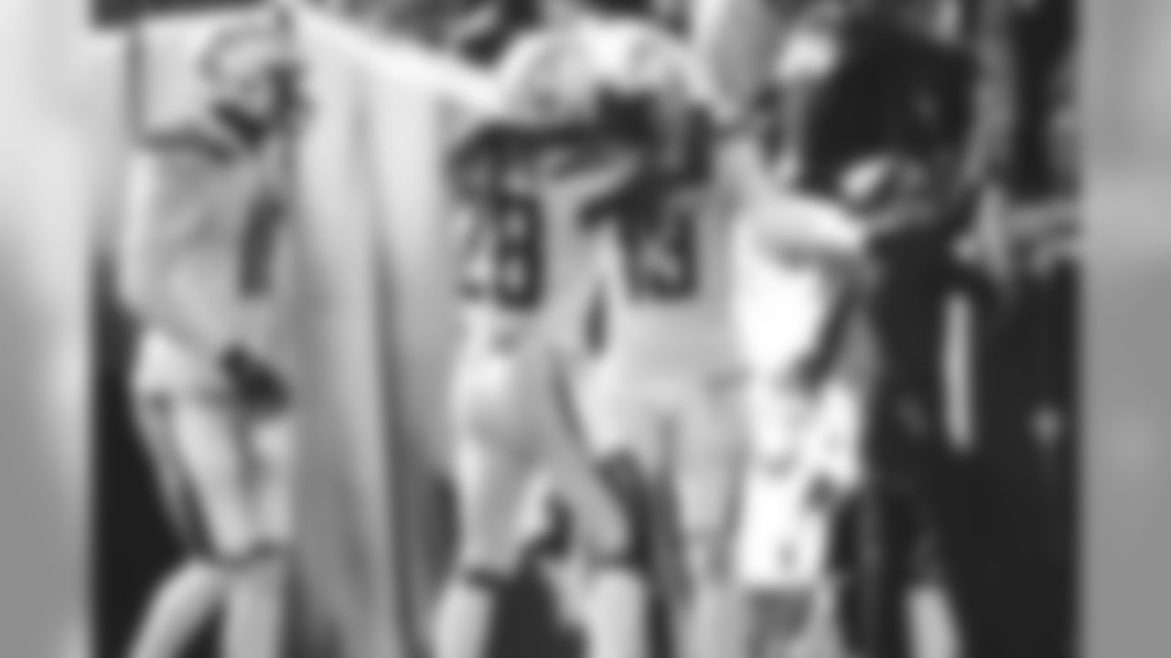Melvin Gordon and Keenan Allen celebrate a touchdown during the Week 10 matchup against the Oakland Raiders at Oakland-Alameda County Coliseum.