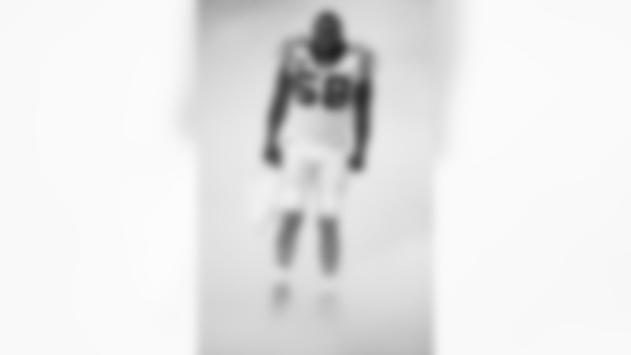 Week 5: LAC vs. NYG - Travel - Sean Culkin and Hunter Henry