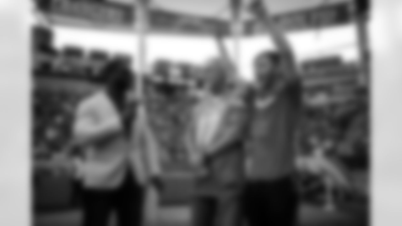 1012-2017-01299860084463995.jpeg