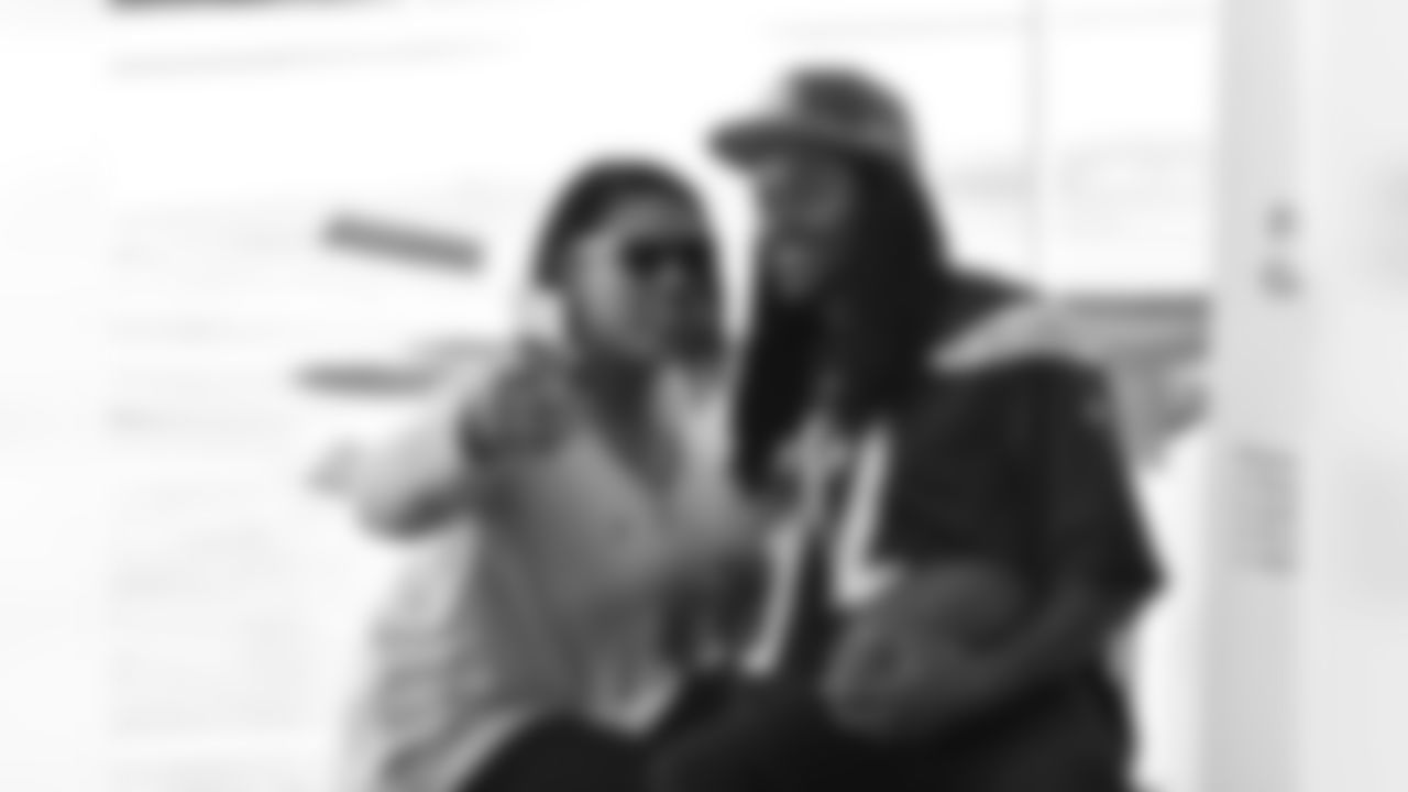 101717_crucial_catch_128.jpg