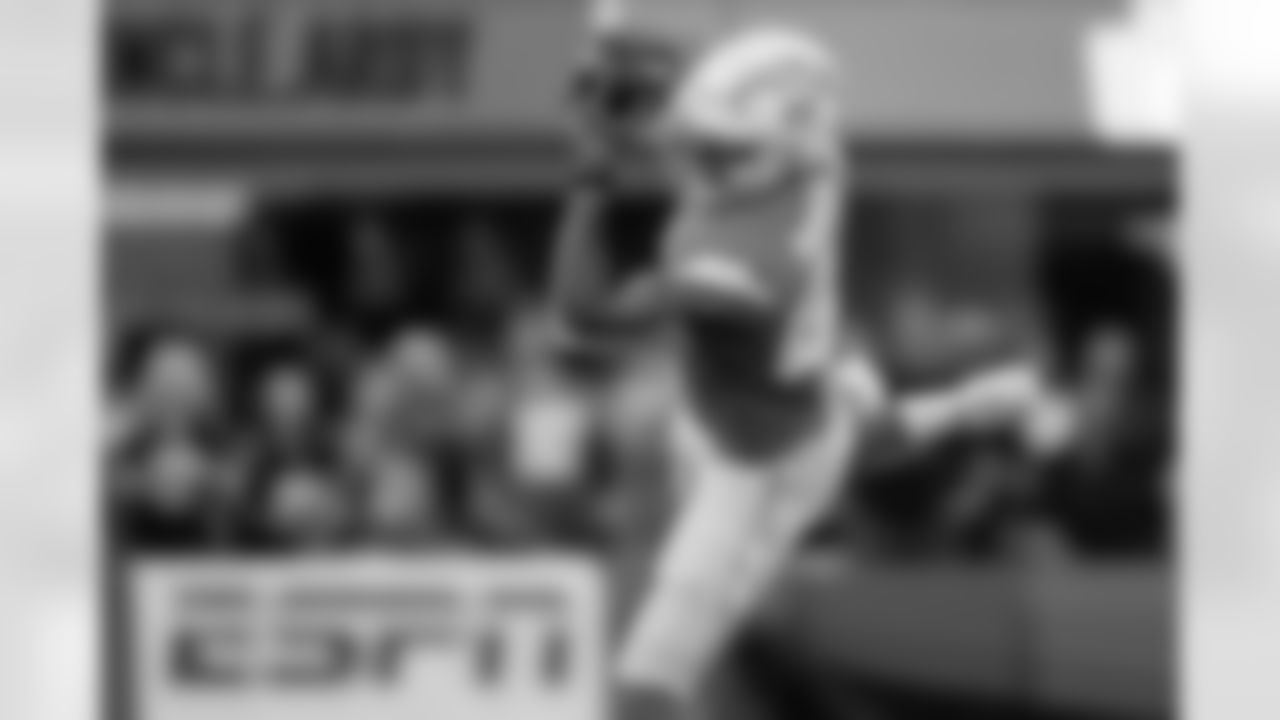 #89 | TE | DONALD PARHAM JR.
