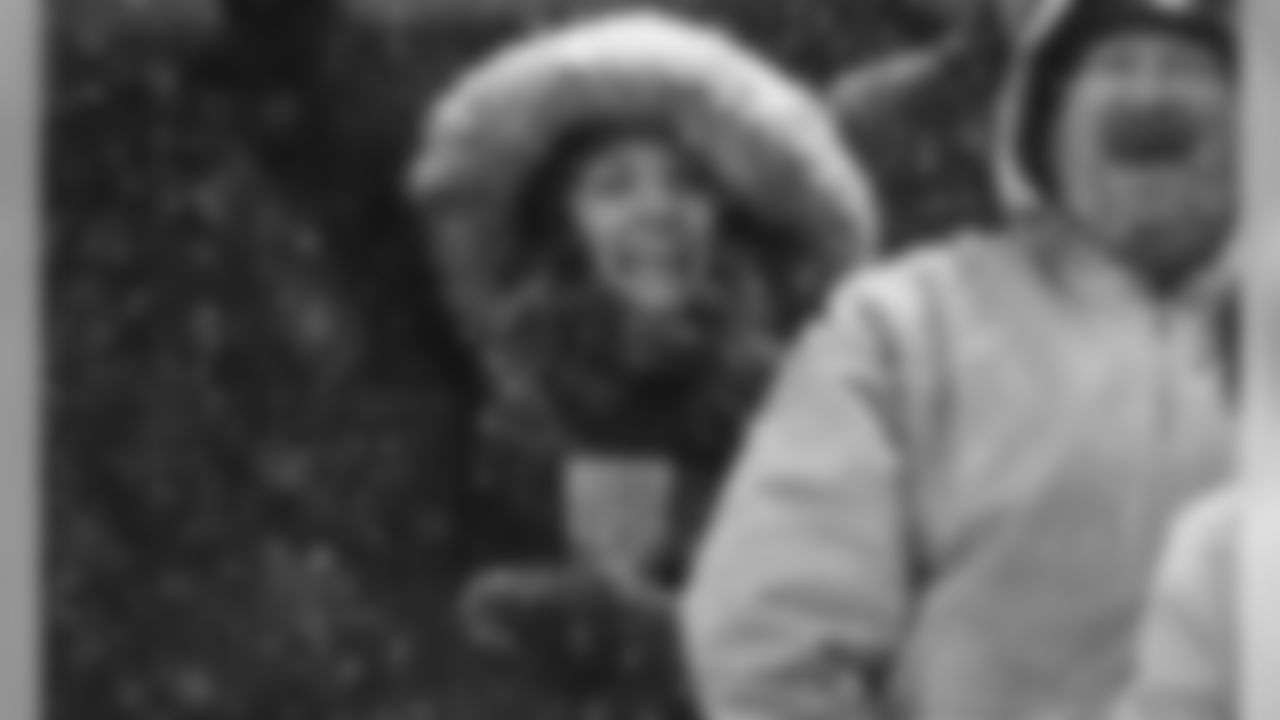 022-19KCvDEN_Fans
