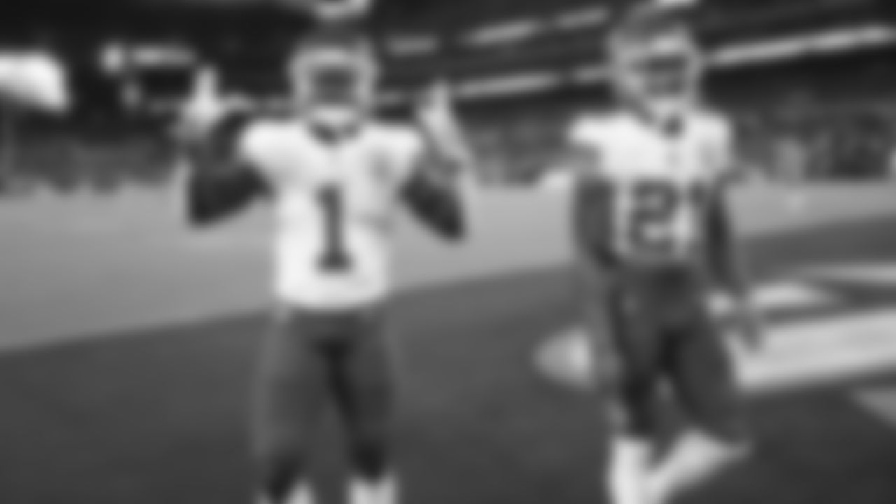 Kansas City Chiefs running back Jerick McKinnon (1) and cornerback Mike Hughes (21) prior to the Week 2 game against the Baltimore Ravens at M&T Bank Stadium on September 19, 2021
