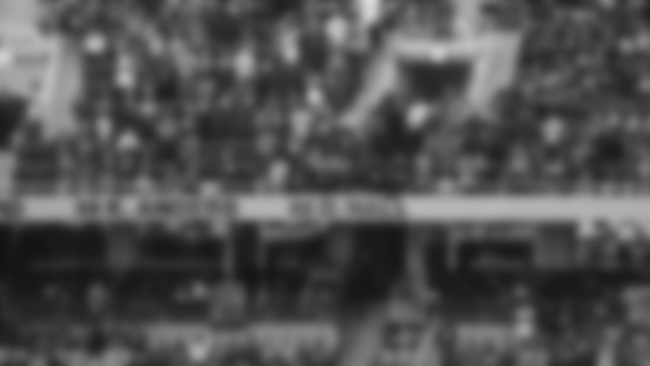 Dante Hall inducted into the Kansas City Chiefs Ring of Honor on Sunday, October 22, 2023.