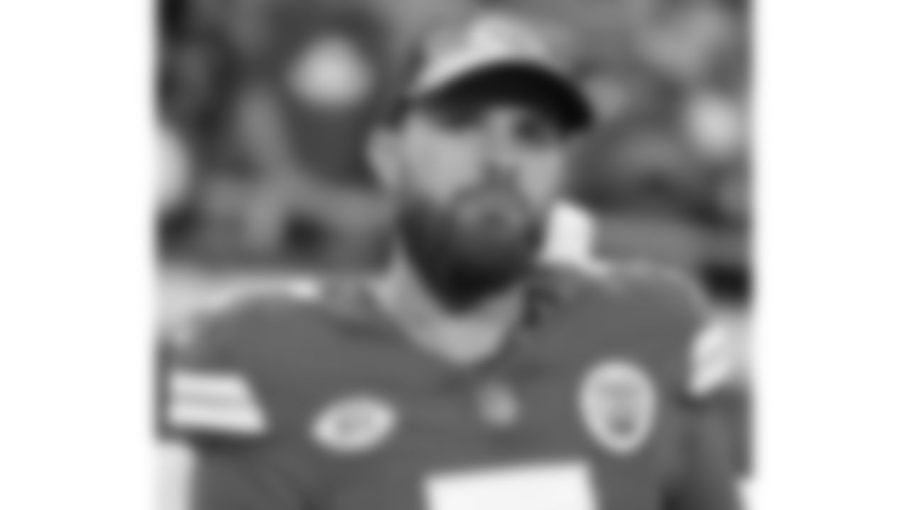 The Kansas City Chiefs face off against the Denver Broncos at GEHA Field at Arrowhead Stadium on October 12, 2023.
