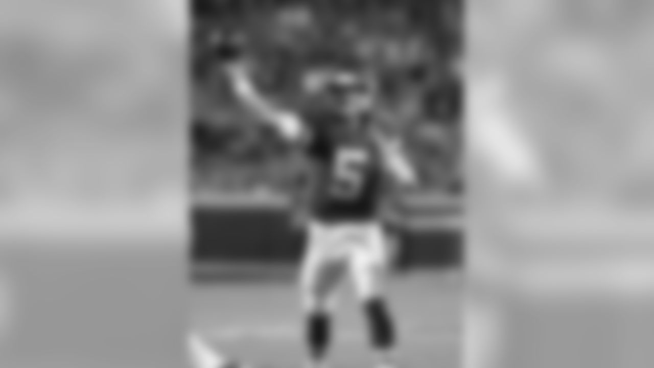 Kansas City Chiefs quarterback Matt McGloin (5) during Texans at Chiefs at Arrowhead Stadium on 8/9/18.