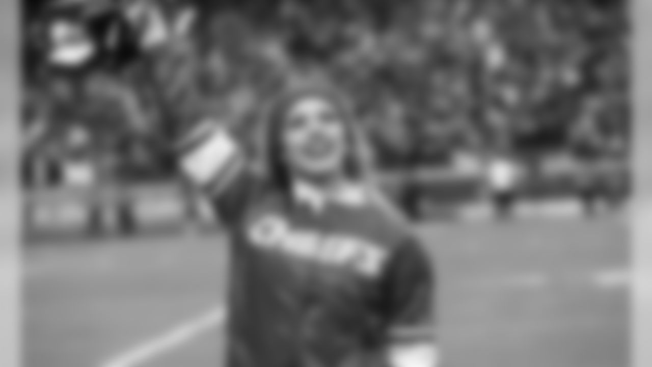 041_2019_CheerChargers