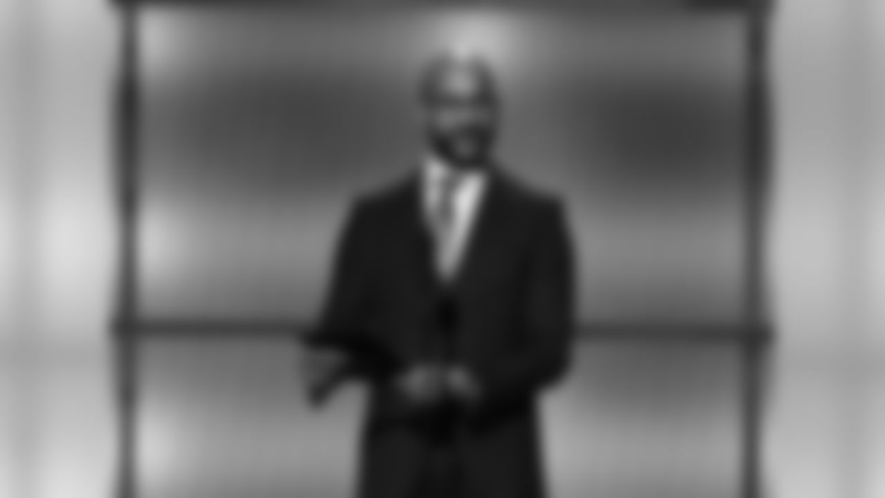 032_NFL_Honors19