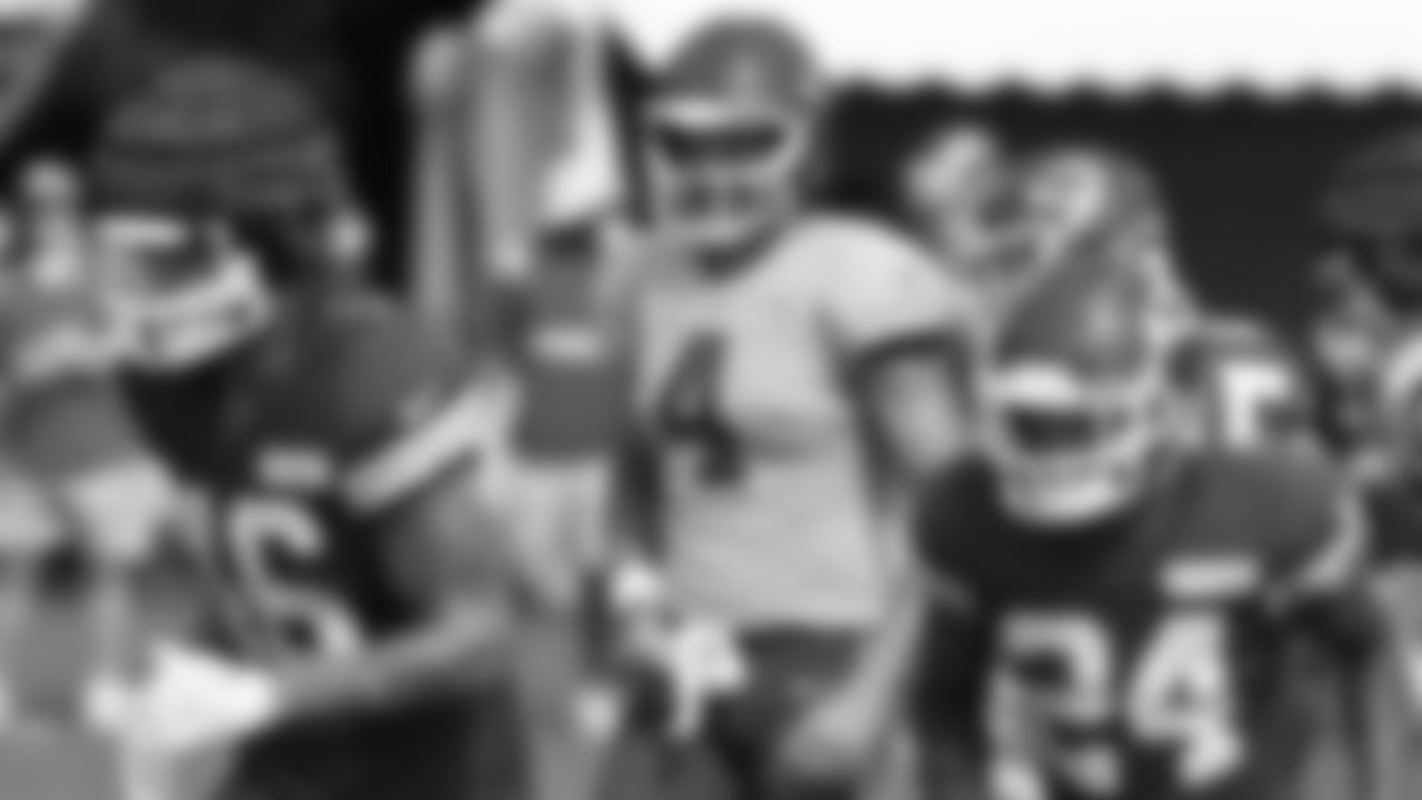 Kansas City Chiefs quarterback Chad Henne (4) prior to the snap during training camp at Missouri Western State University.