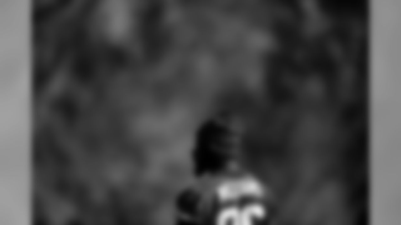 Kansas City Chiefs running back Damien Williams (26) during practice on 11/7/18