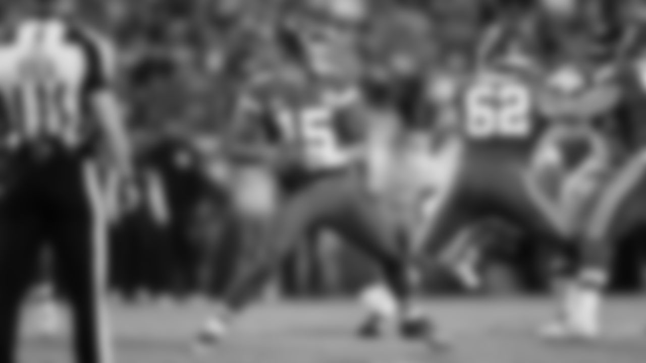 The Kansas City Chiefs face off against the Denver Broncos at GEHA Field at Arrowhead Stadium on October 12, 2023.