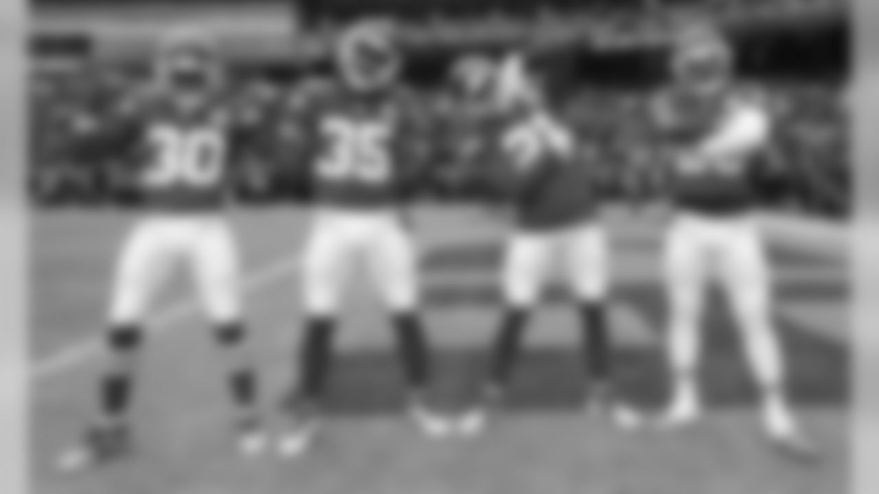 Kansas City Chiefs Defense prior to the game between The Kansas City Chiefs and The Houston Texans in the Divisional Playoff game at Arrowhead Stadium on January 12, 2019.
