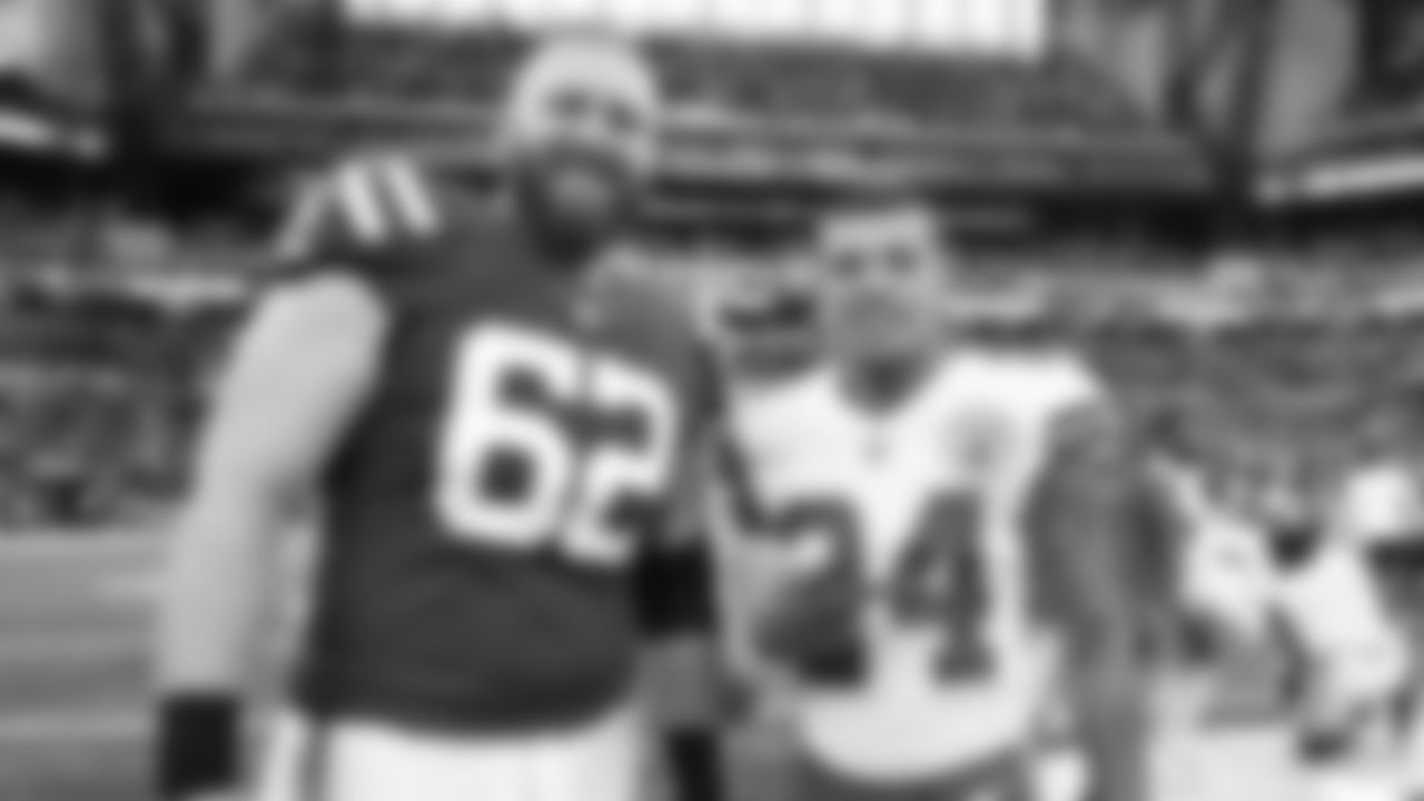 Kansas City Chiefs vs Indianapolis Colts at Lucas Oil Stadium on September 25th, 2022.