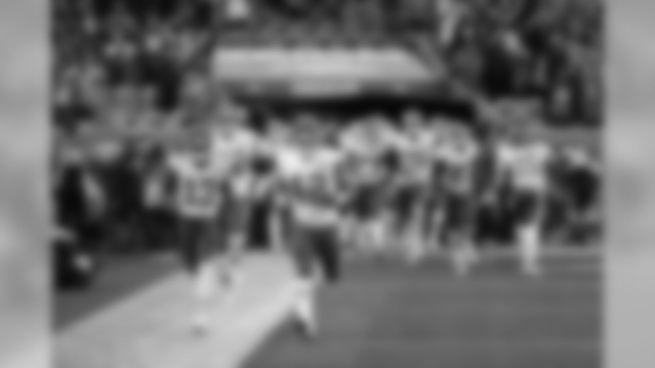 Chiefs vs Broncos at Broncos Stadium at Mile High on October 1, 2018
