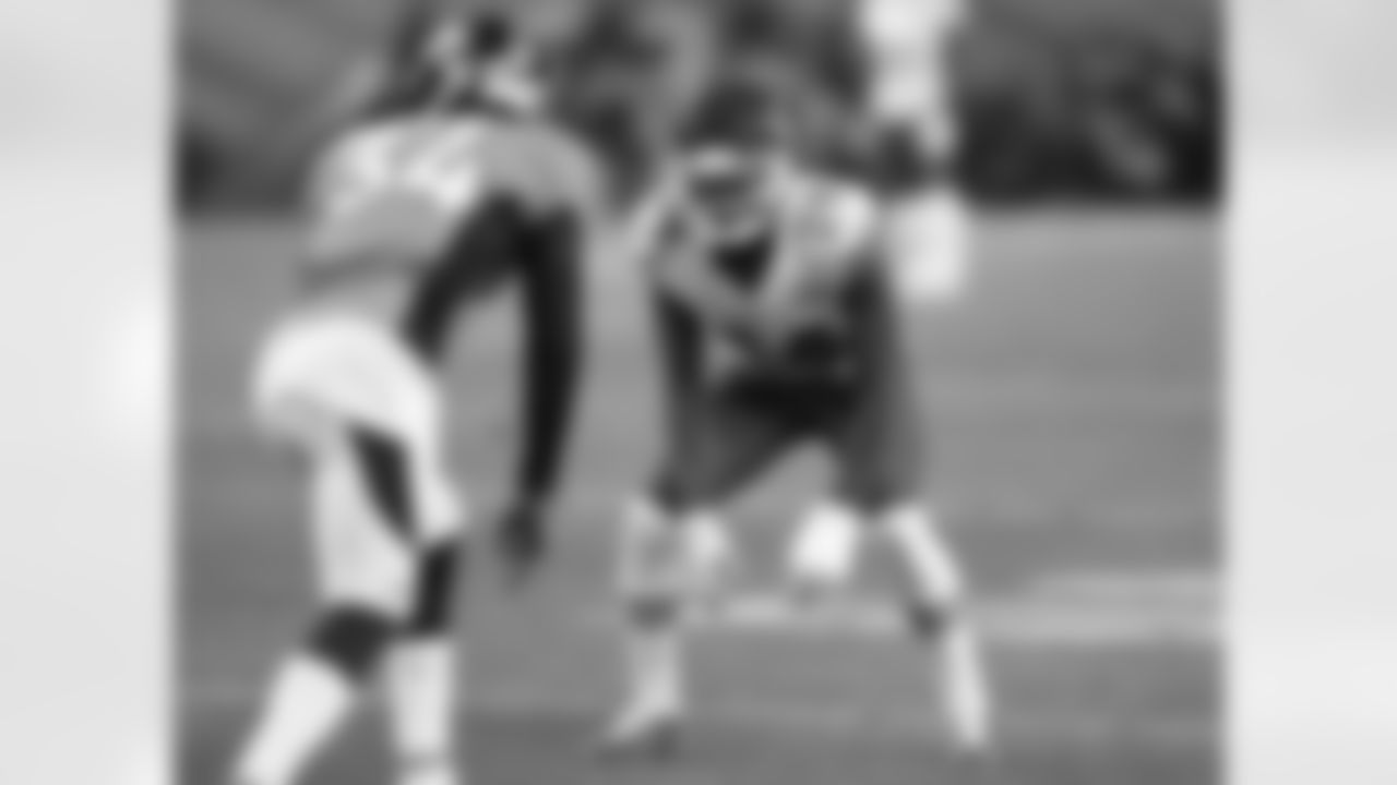 Kansas City Chiefs defensive back D.J. White (24)