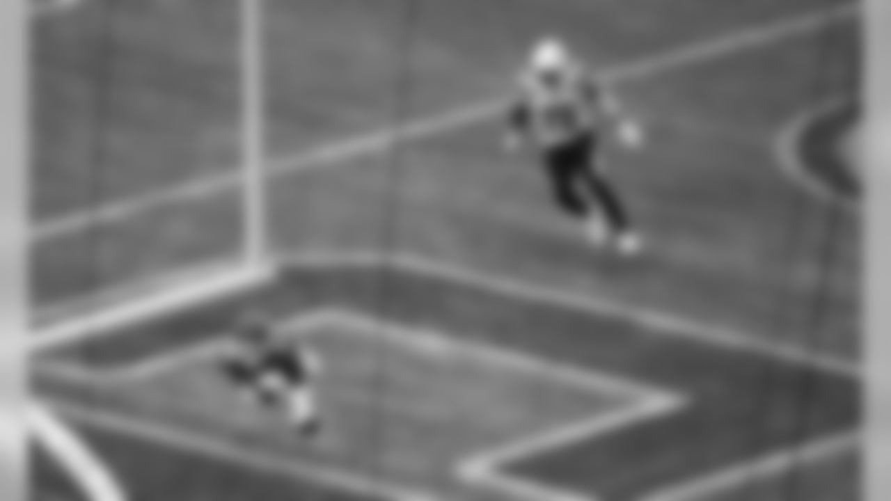 The Kansas City Chiefs take on the Los Angeles Chargers at Arrowhead Stadium on December 29, 2019