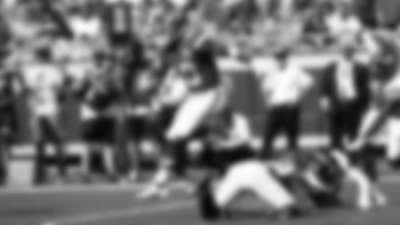 The Kansas City Chiefs face the Washington Commanders at GEHA Field at Arrowhead Stadium on August 20, 2022