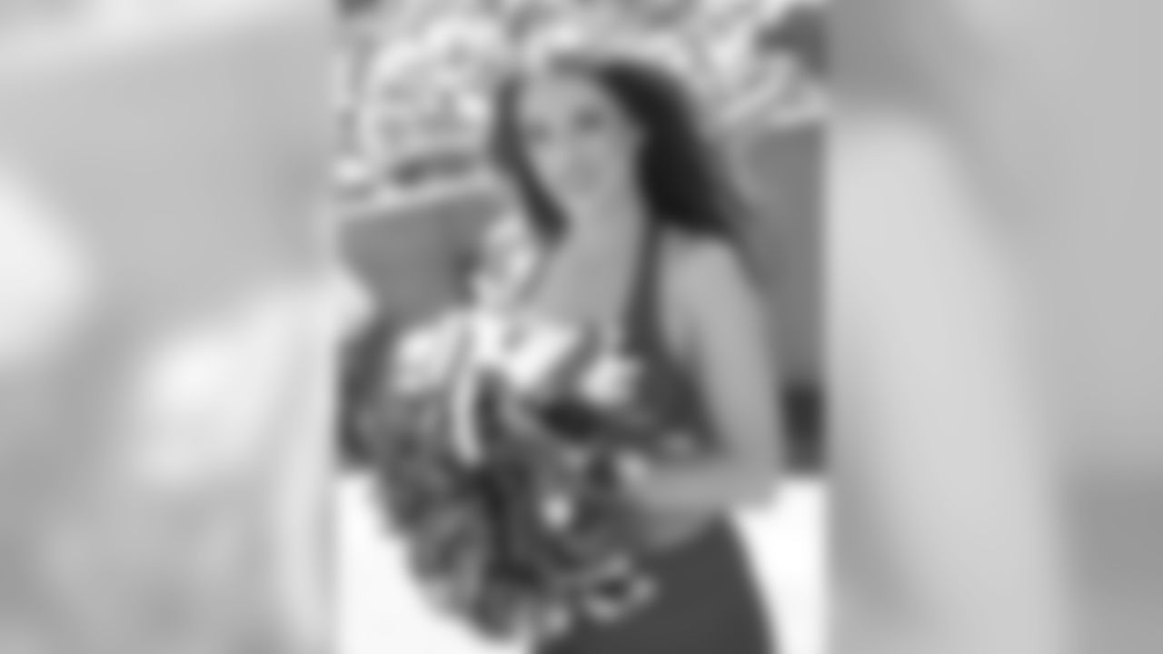 Meet Kansas City Chiefs Cheerleader Pamela