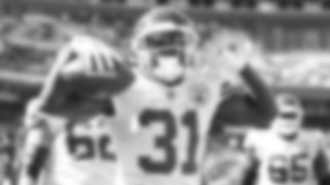 Kansas City Chiefs running back Darrel Williams (31) celebrates the touchdown during an NFL football game against the Washington Football Team, Sunday, October 17, 2021 at FedExField.