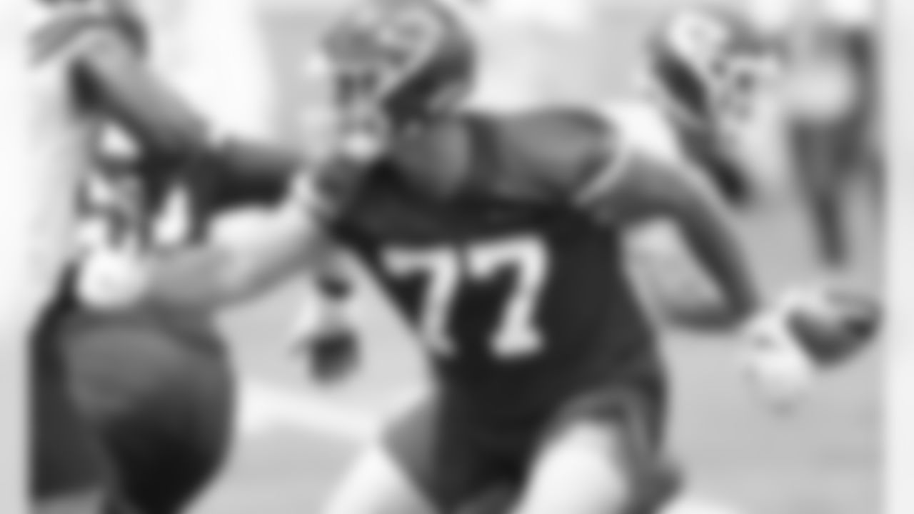 Kansas City Chiefs offensive guard Andrew Wylie (77) during phase 3 workouts at the The University of Kansas Health System Training Complex.