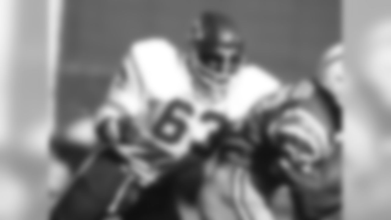 Willie Lanier Linebacker 1967-1977, Second round 50 overall, Pro Football Hall of Fame 1986