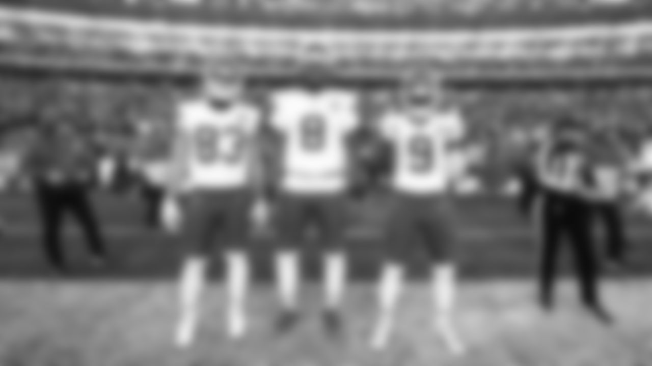 Kansas City Chiefs team captains prior to an NFL football game against the Cincinnati Bengals, Sunday, December 4, 2022 in Cincinnati.
