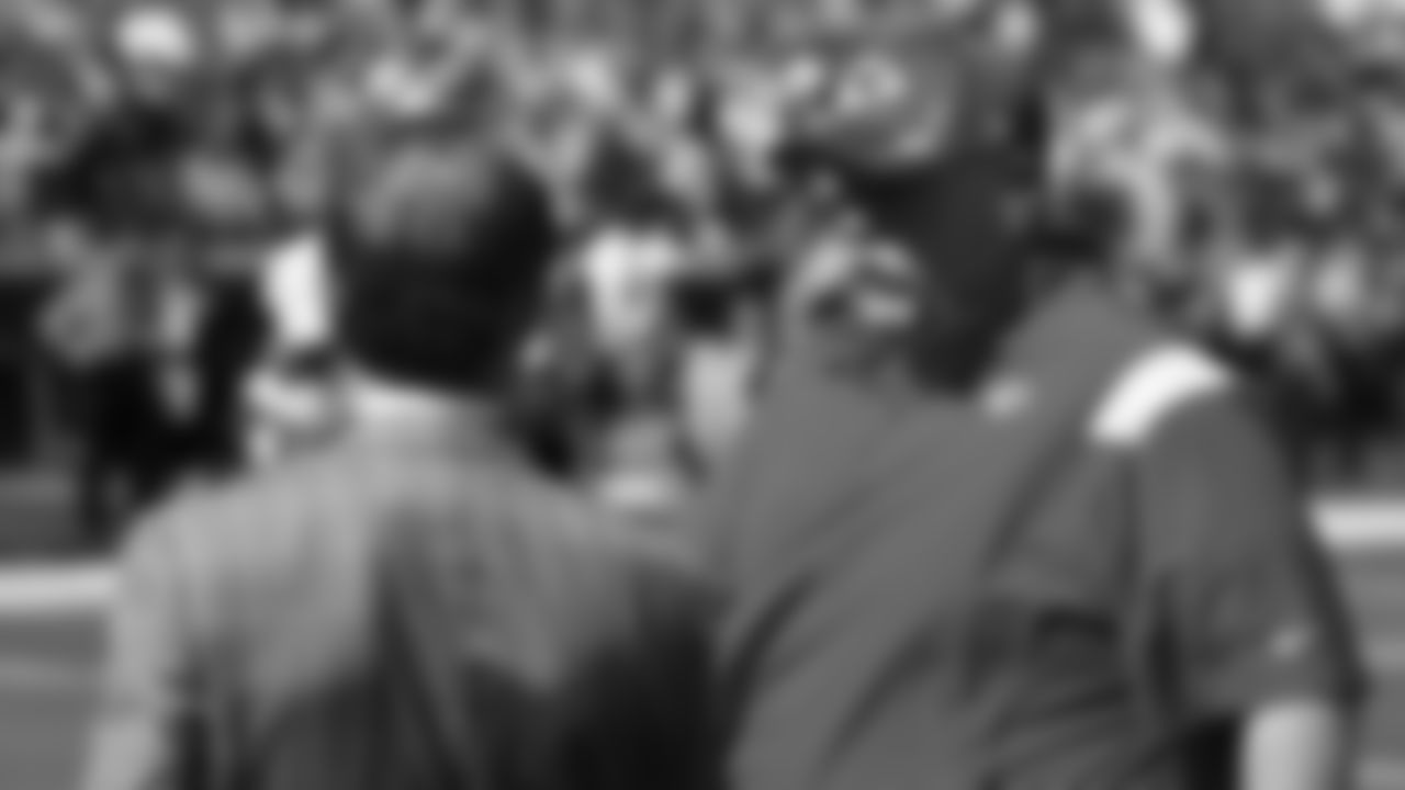 Kansas City Chiefs vs Los Angeles Chargers at GEHA Field at Arrowhead Stadium in Kansas City, MO on September 26, 2021