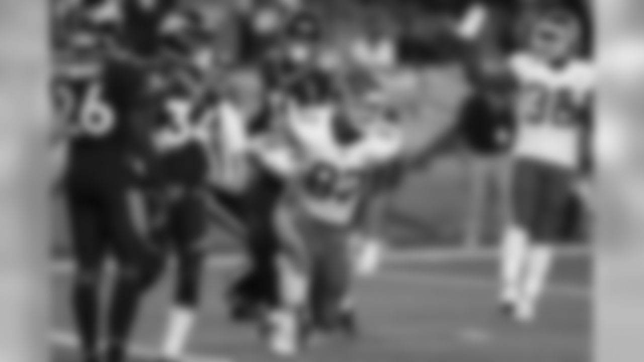 Chiefs vs Broncos at Broncos Stadium at Mile High on October 1, 2018