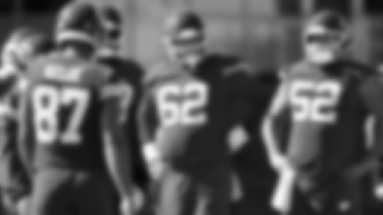 Kansas City Chiefs offensive lineman Joe Thuney (62) during in-season practice on Thursday, October 19, 2023 in Kansas City, MO.