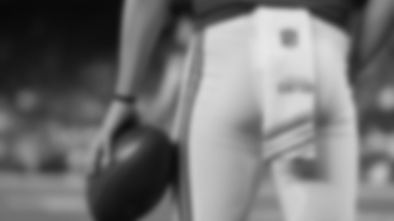Kansas City Chiefs punter Tommy Townsend (5) prior to the NFL Week 4 matchup against the New York Jets at MetLife Stadium in East Rutherford, New Jersey on October 1, 2023.