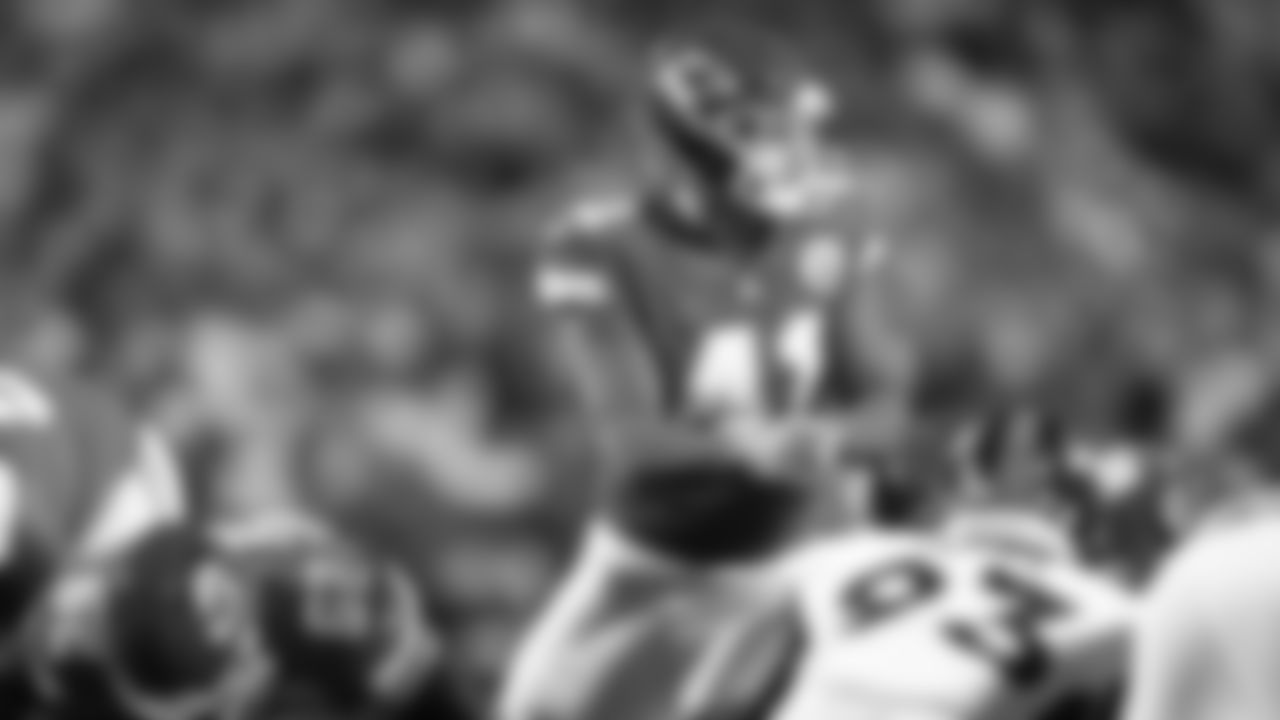 Kansas City Chiefs vs Denver Broncos, GEHA Field at Arrowhead Stadium in Kansas City, MO on December 5th, 2021