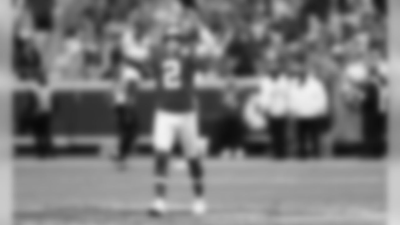 Kansas City Chiefs punter Dustin Colquitt (2) during the game against the Jacksonville Jaguars at Arrowhead Stadium on October 7, 2018