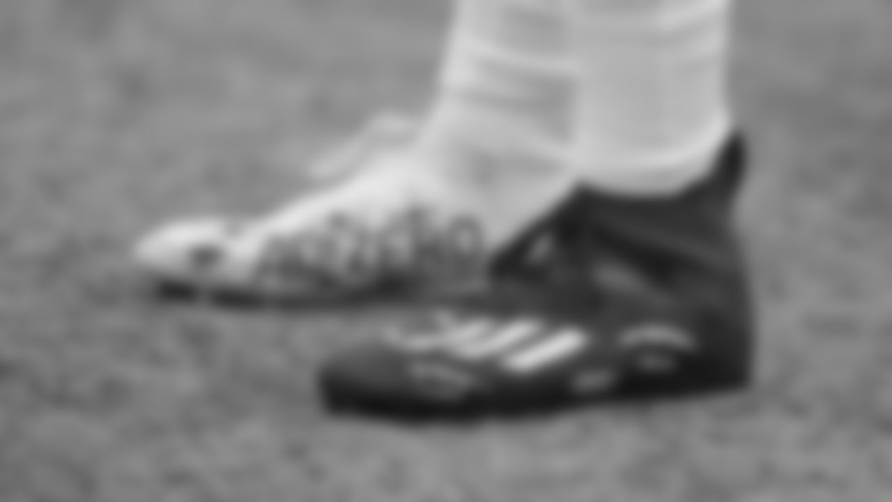 Kansas City Chiefs wide receiver JuJu Smith-Schuster's (9) cleats during practice on Thursday, December 8, 2022.