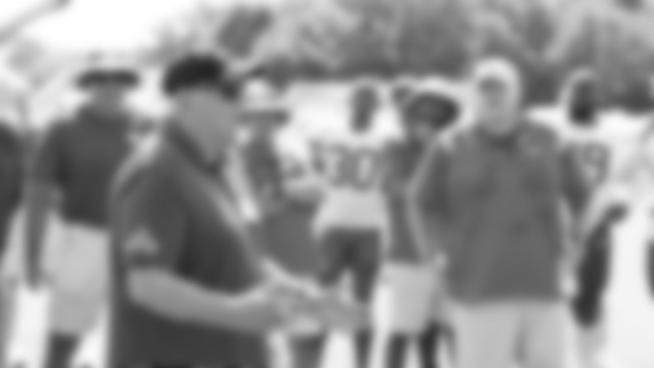 Kansas City Chiefs Legends watch practice and speak to the team after training camp at Missouri Western State University.