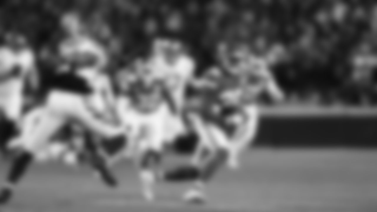 Kansas City Chiefs face off against the Cincinnati Bengals at GEHA Field at Arrowhead Stadium on January 29, 2023.