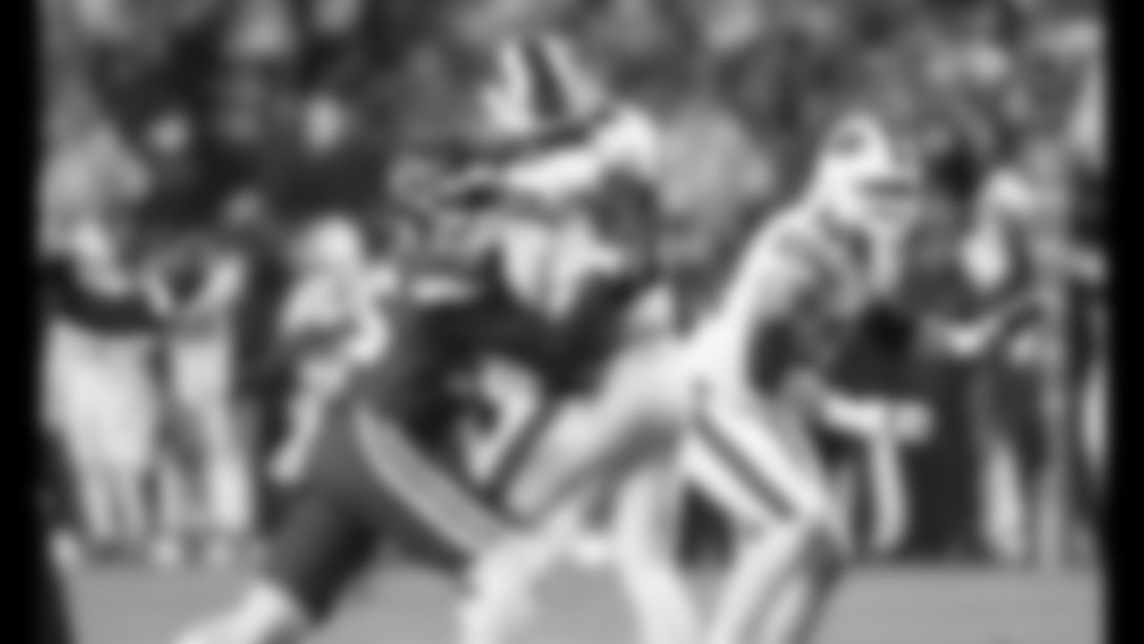 Kansas City Chiefs vs Buffalo Bills at GEHA Field at Arrowhead Stadium in Kansas City, MO on October 10, 2021