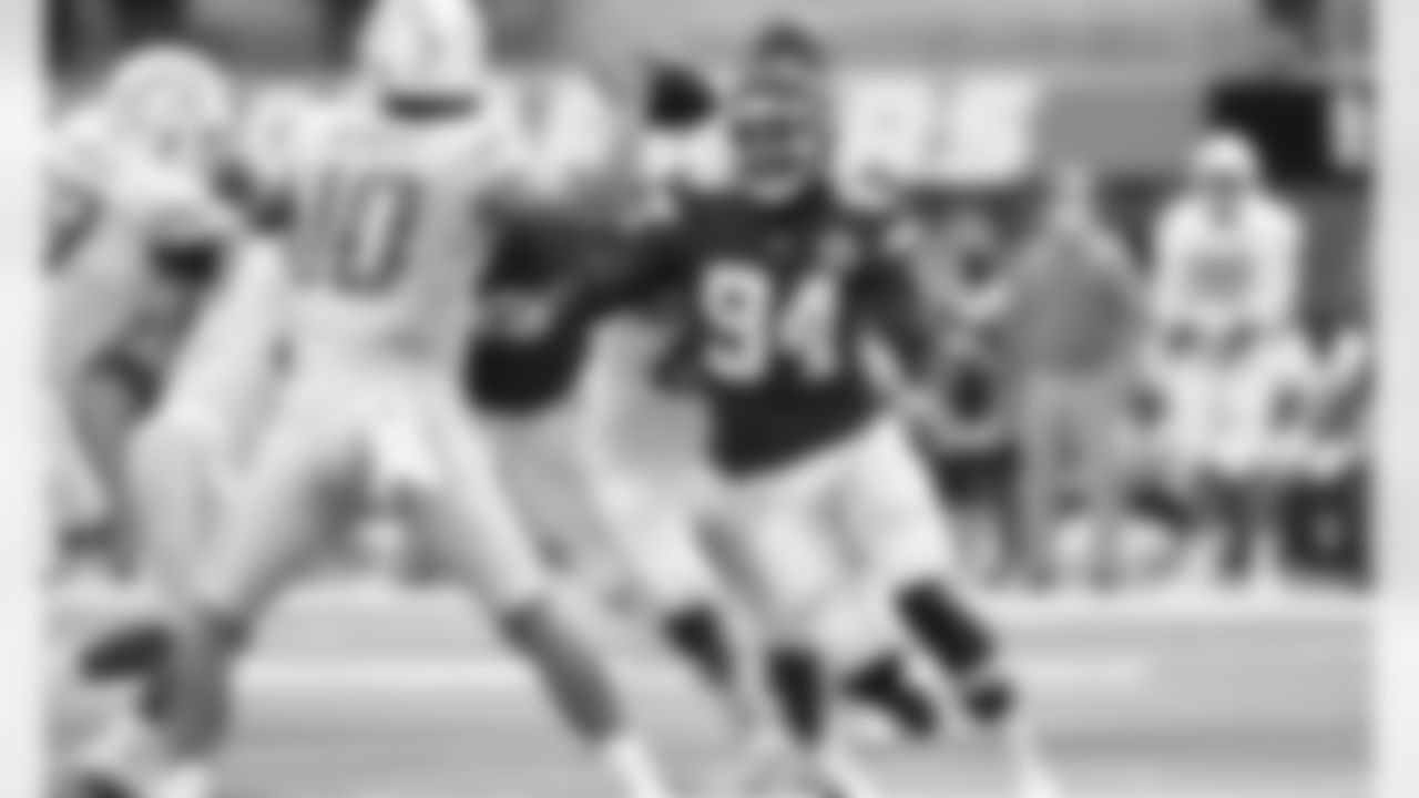 Kansas City Chiefs defensive end Taco Charlton (94) during the game between the Kansas City Chiefs and the Los Angeles Chargers at SoFi Stadium on September 20, 2020