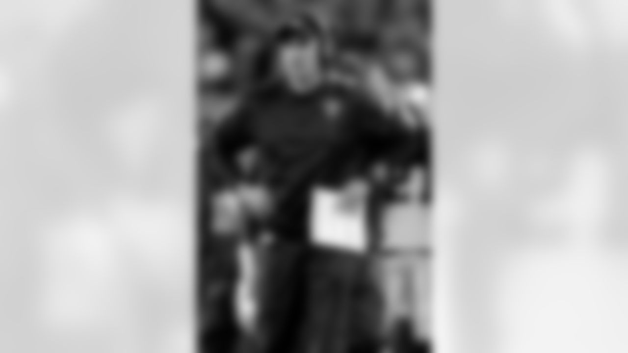Head Coach Dennis Allen
