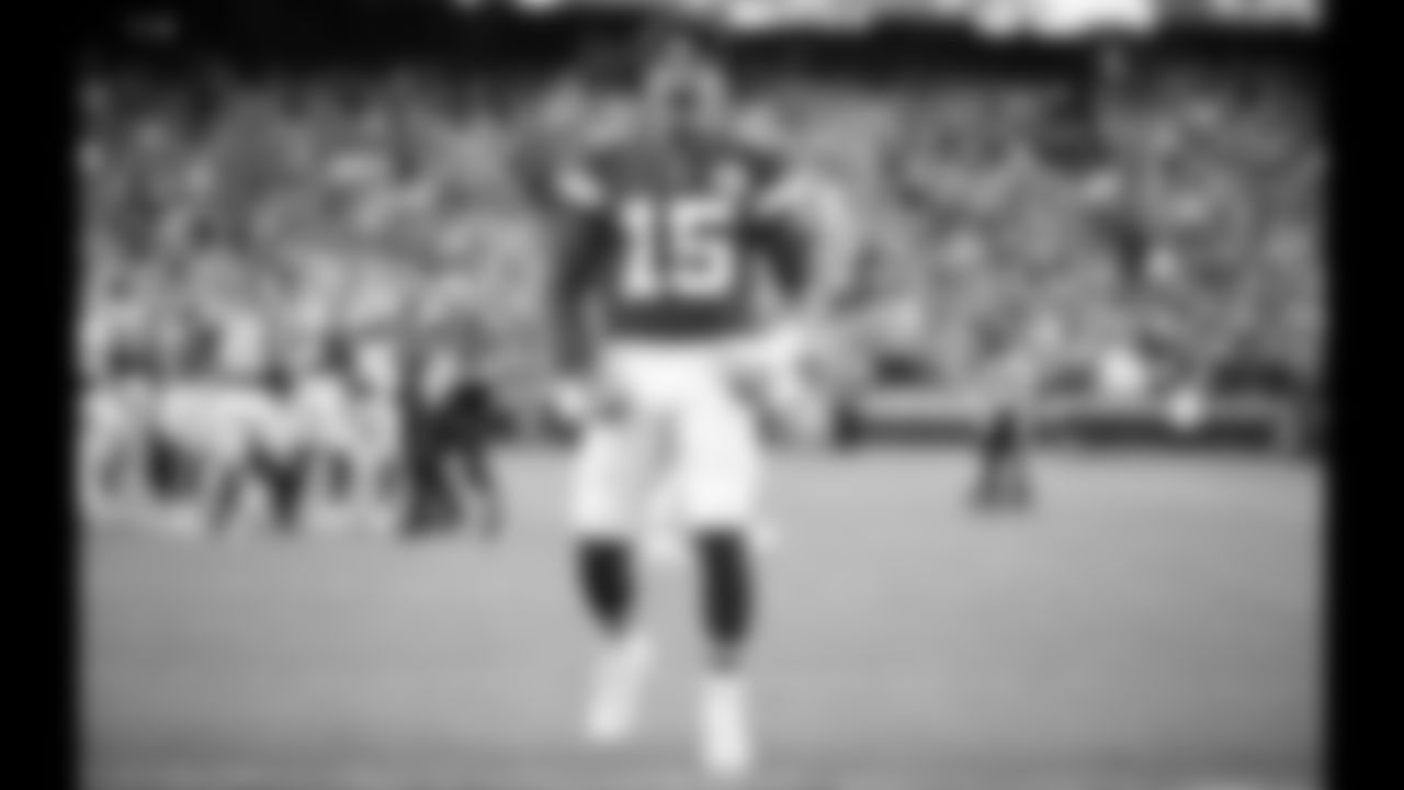 Kansas City Chiefs quarterback Patrick Mahomes (15) yells prior to an NFL football game against the Green Bay Packers, Sunday, November 7, 2021 in Kansas City.