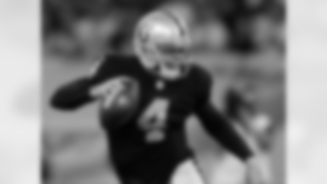 Raiders QB Derek Carr