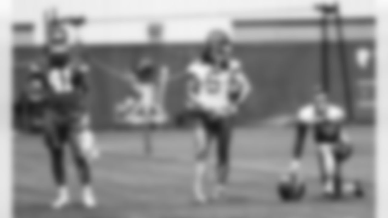 The Kansas City Chiefs kicking team during phase 3 workouts at the The University of Kansas Health System Training Complex.