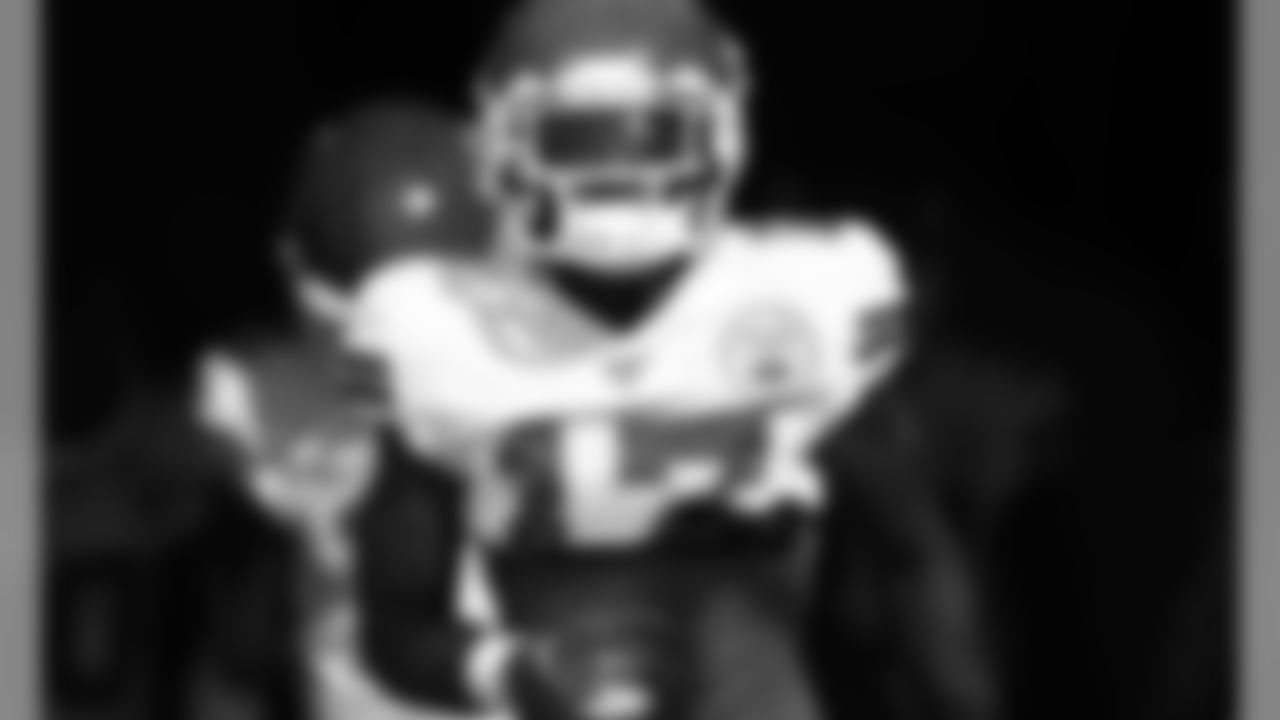 Kansas City Chiefs vs Tennessee Titans at Nissan Stadium, November 10, 2019