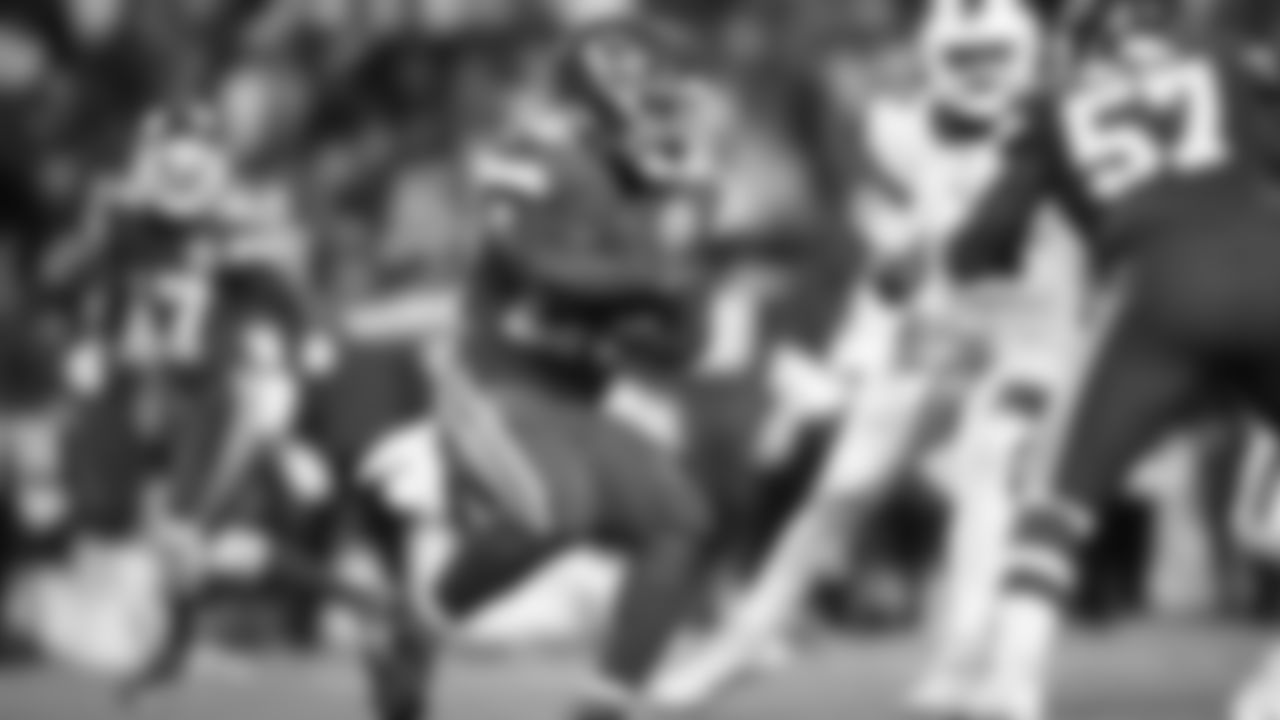 Kansas City Chiefs vs Buffalo Bills at GEHA Field at Arrowhead Stadium in Kansas City, MO on October 10, 2021